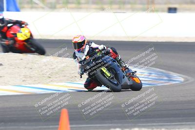 media/Sep-20-2025-TrackDaz (Sat) [[27f0cde673]]/A Group/12pm (Turn 1)/